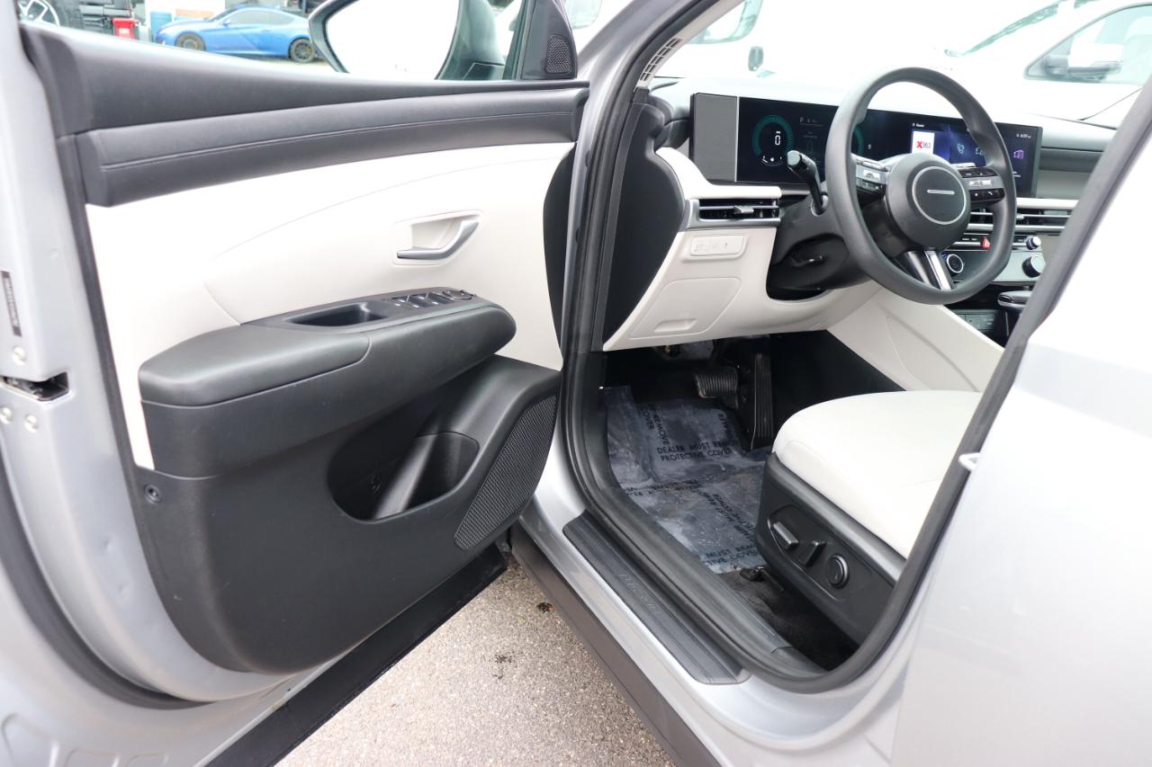 Hyundai Tucson SEL FWD 2025