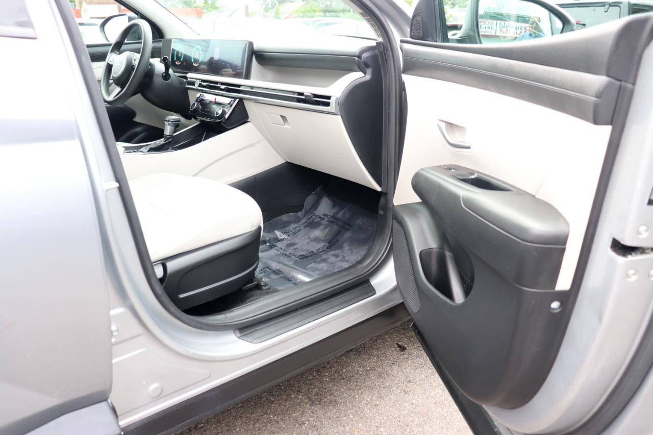 Hyundai Tucson SEL FWD 2025