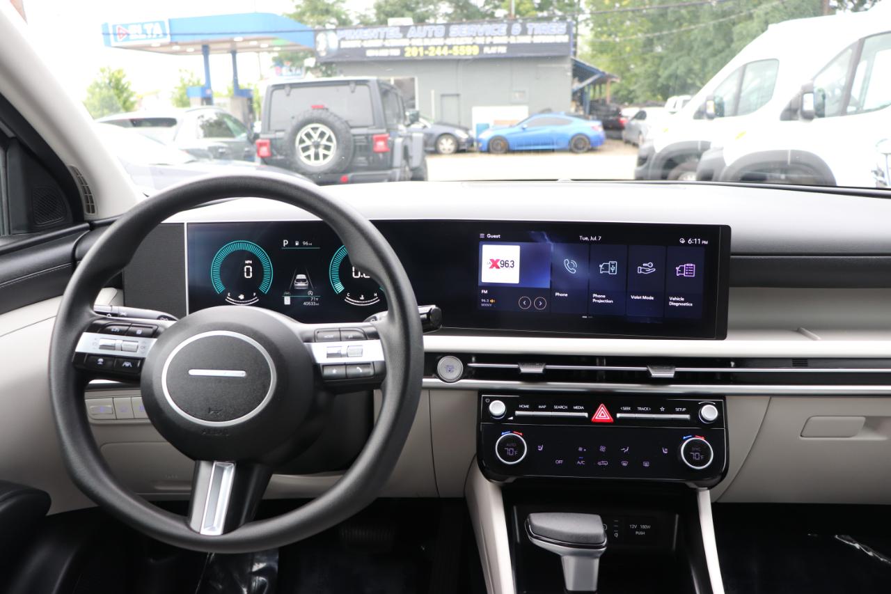 Hyundai Tucson SEL FWD 2025