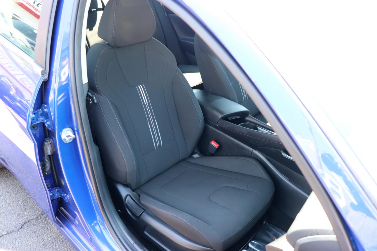 Hyundai Elantra SEL Convenience IVT 2025