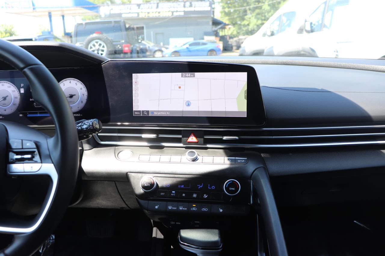 Hyundai Elantra SEL Convenience IVT 2025