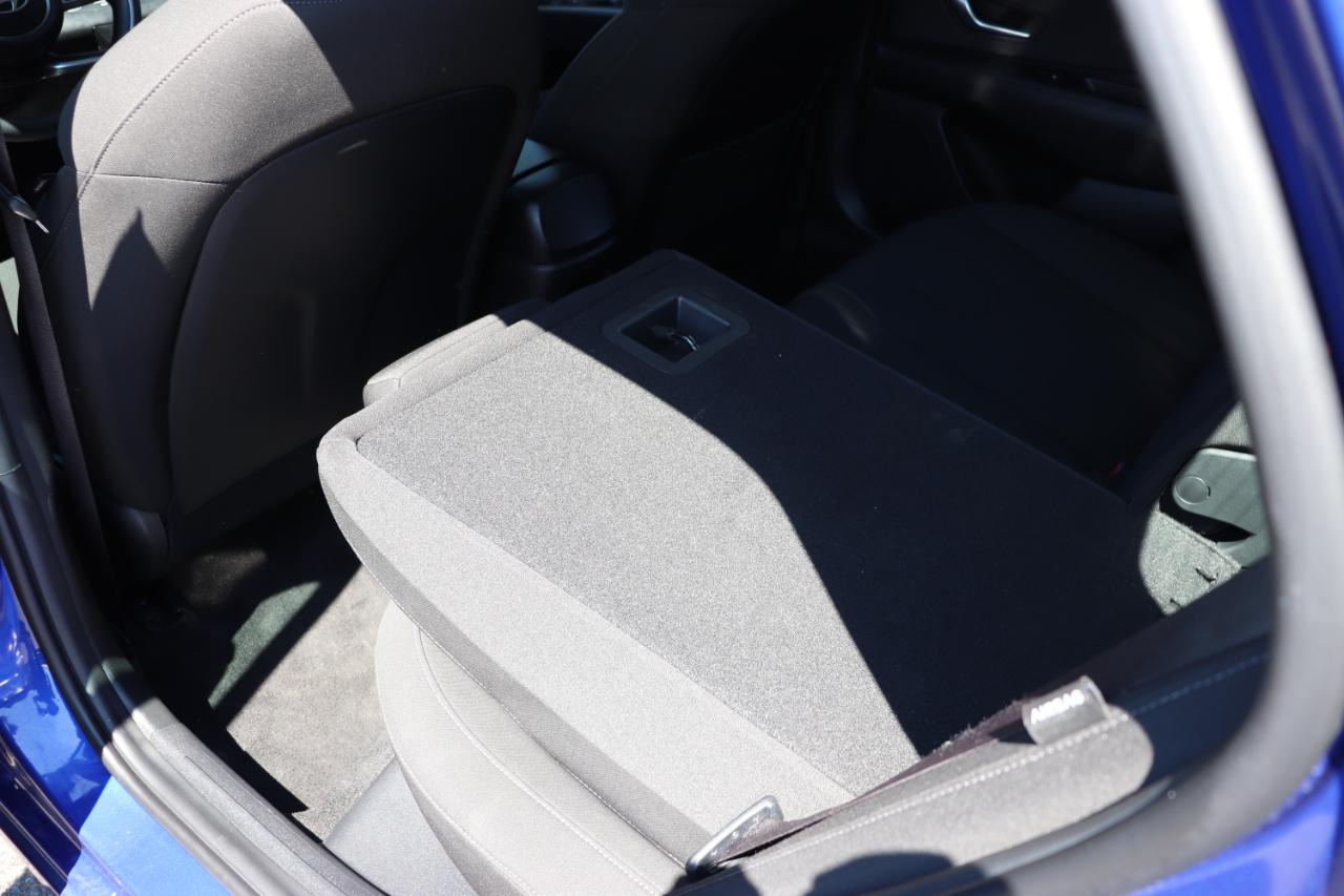 Hyundai Elantra SEL Convenience IVT 2025