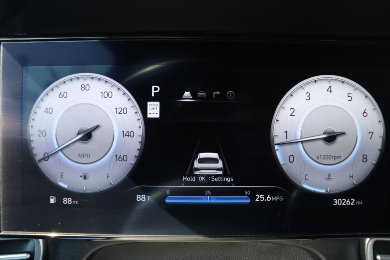 Hyundai Elantra SEL Convenience IVT 2025