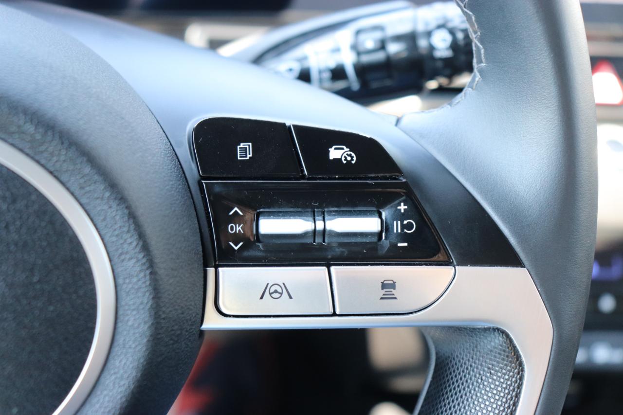 Hyundai Elantra SEL Convenience IVT 2025