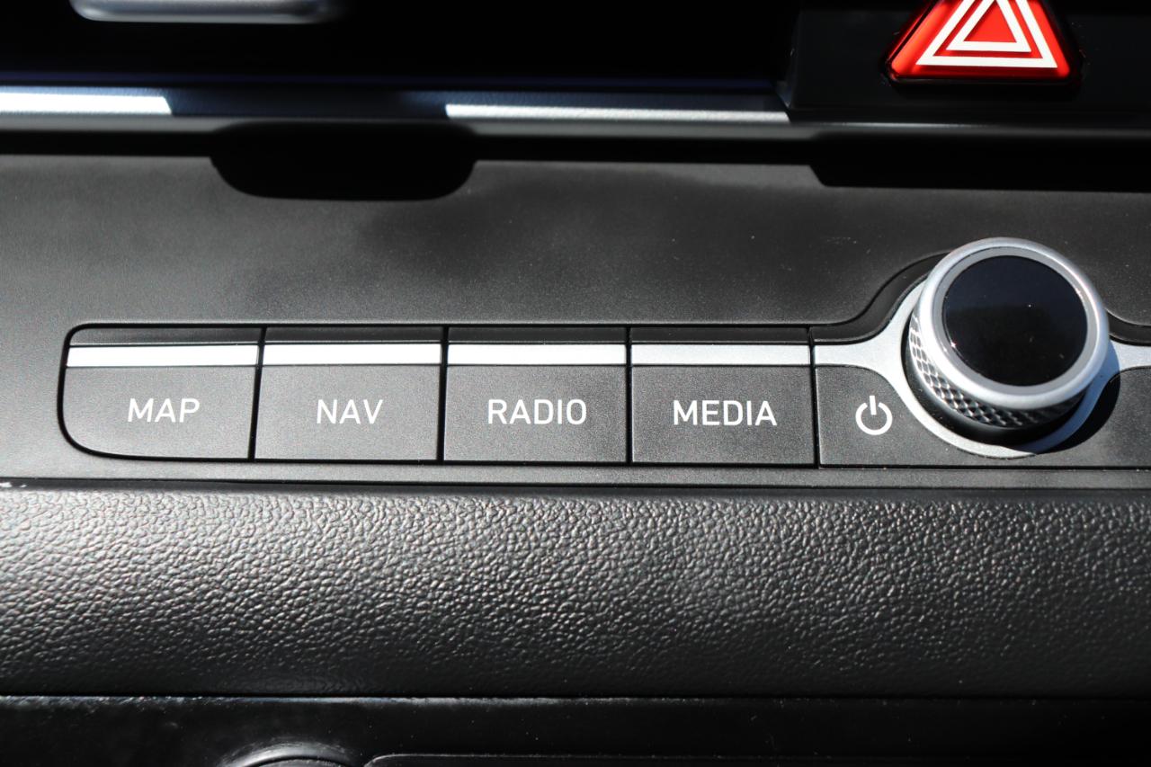 Hyundai Elantra SEL Convenience IVT 2025