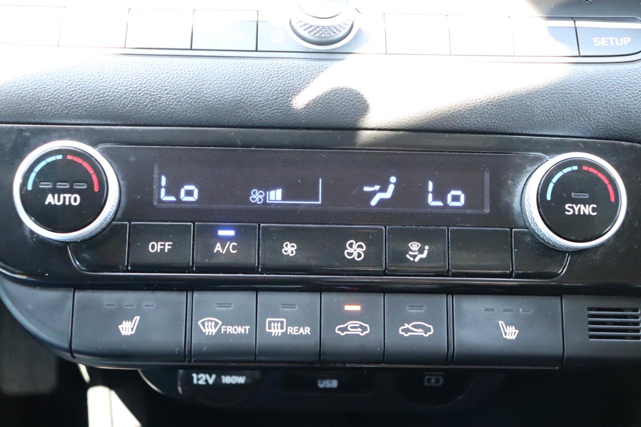 Hyundai Elantra SEL Convenience IVT 2025