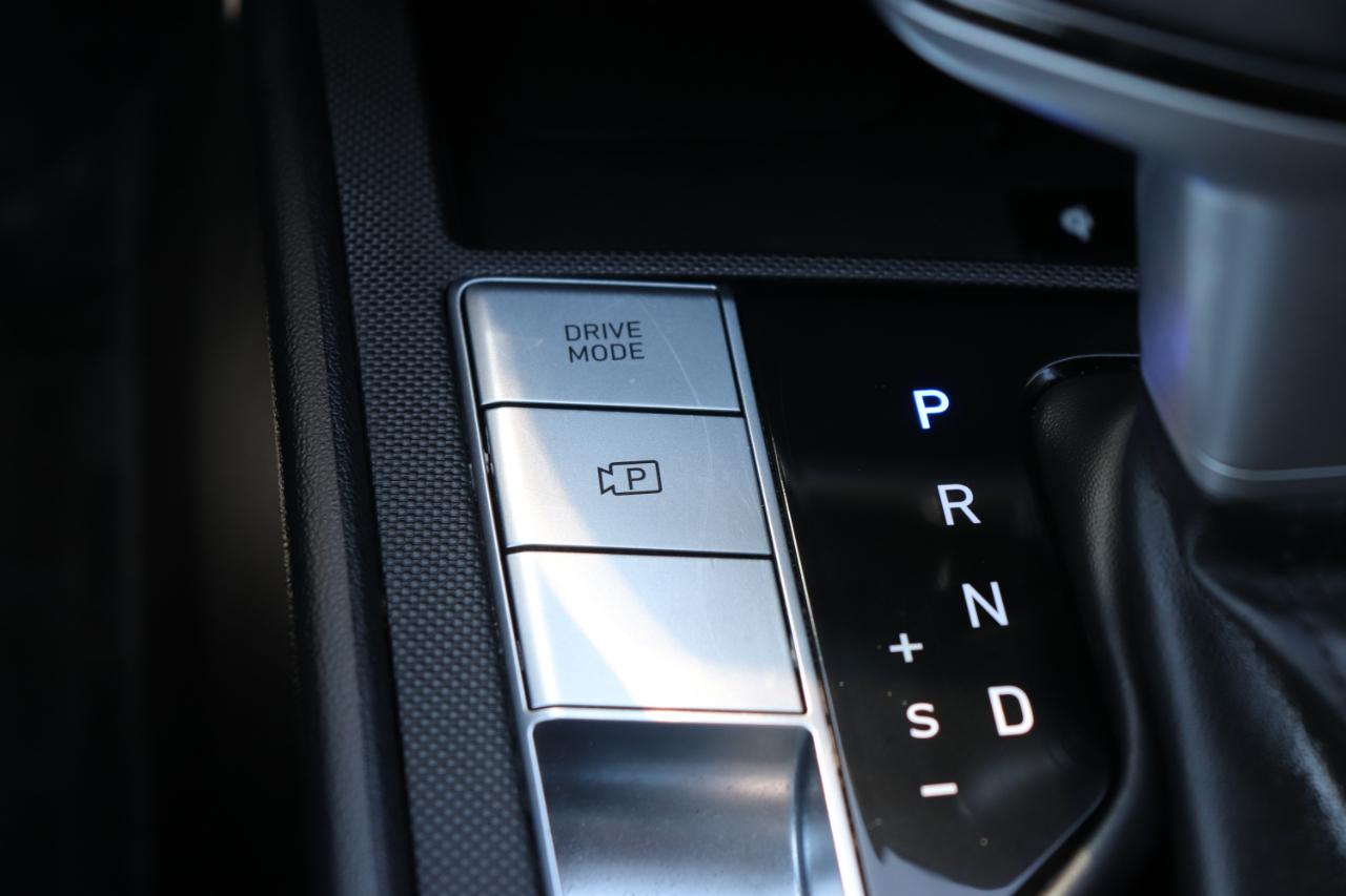 Hyundai Elantra SEL Convenience IVT 2025