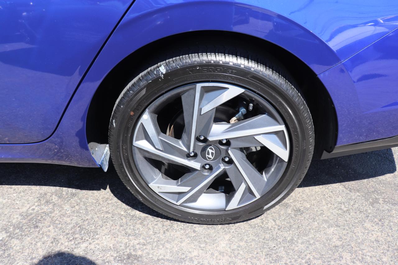 Hyundai Elantra SEL Convenience IVT 2025