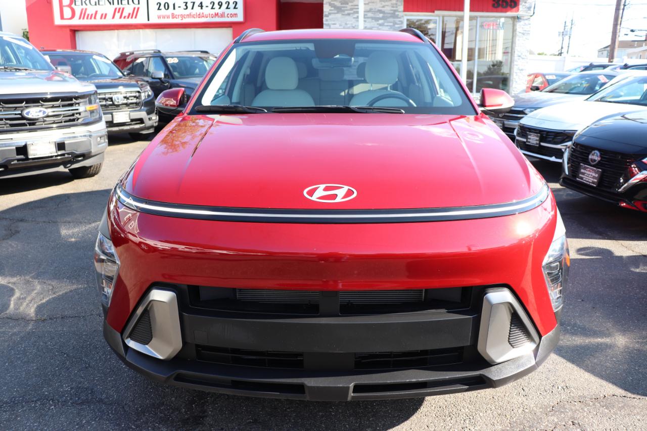 Hyundai Kona SEL AWD 2024