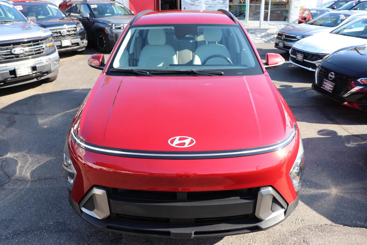 Hyundai Kona SEL AWD 2024