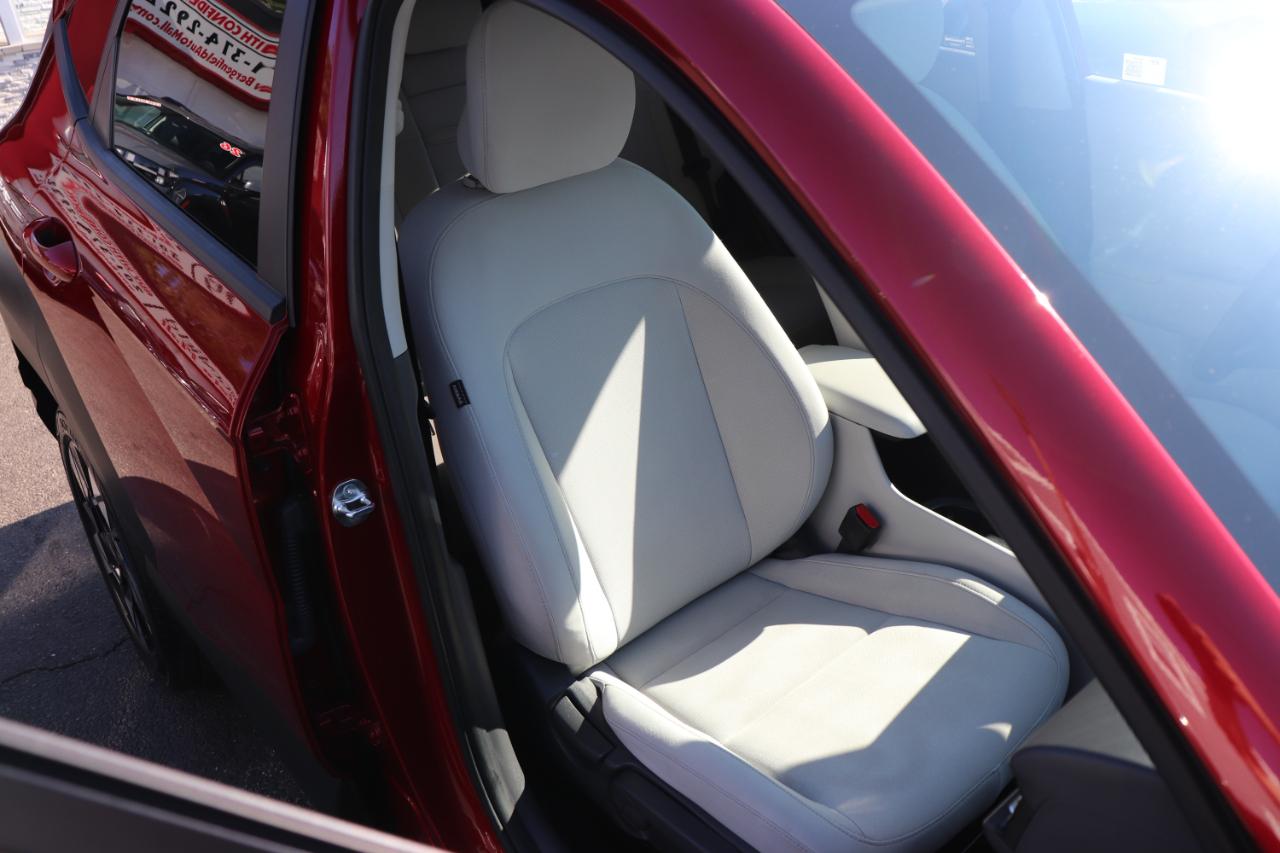 Hyundai Kona SEL AWD 2024