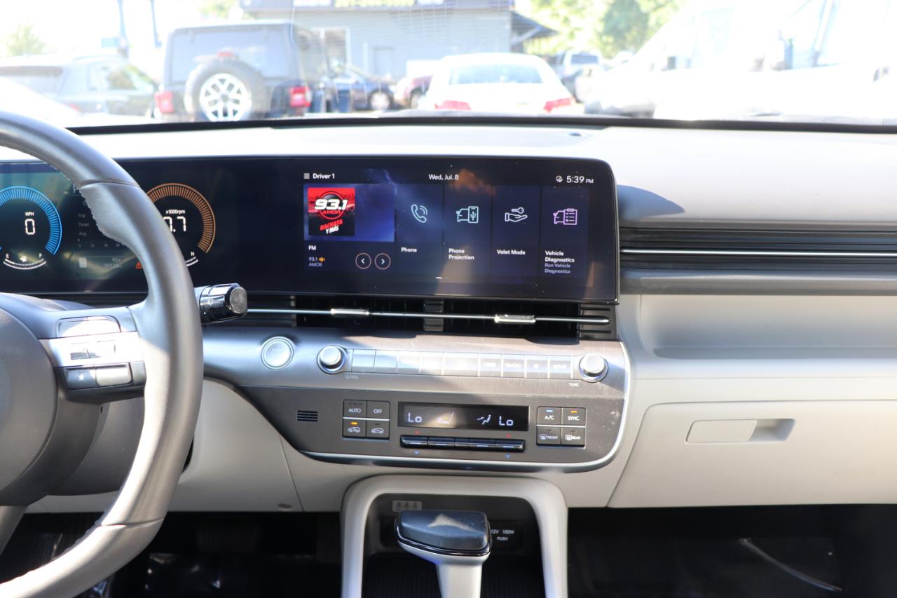 Hyundai Kona SEL AWD 2024