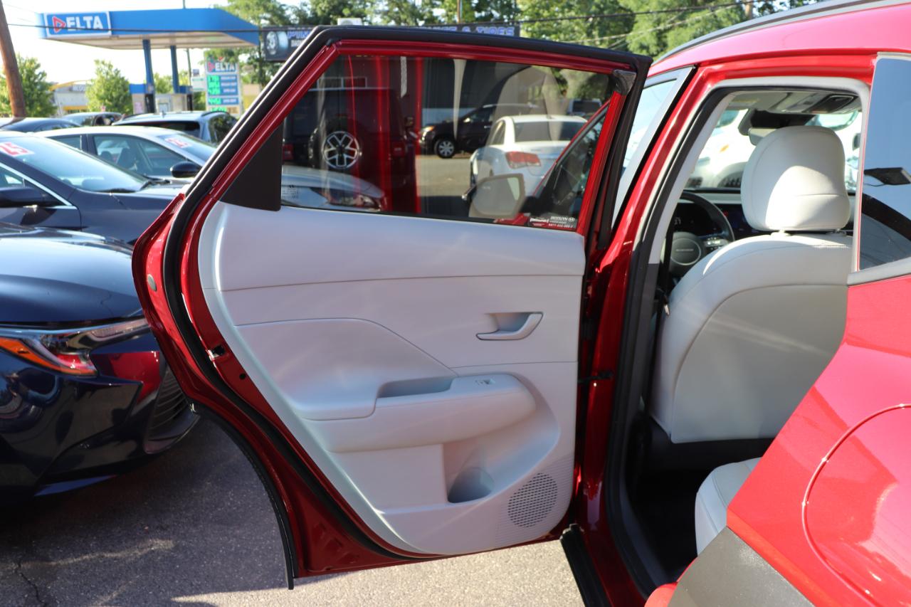 Hyundai Kona SEL AWD 2024
