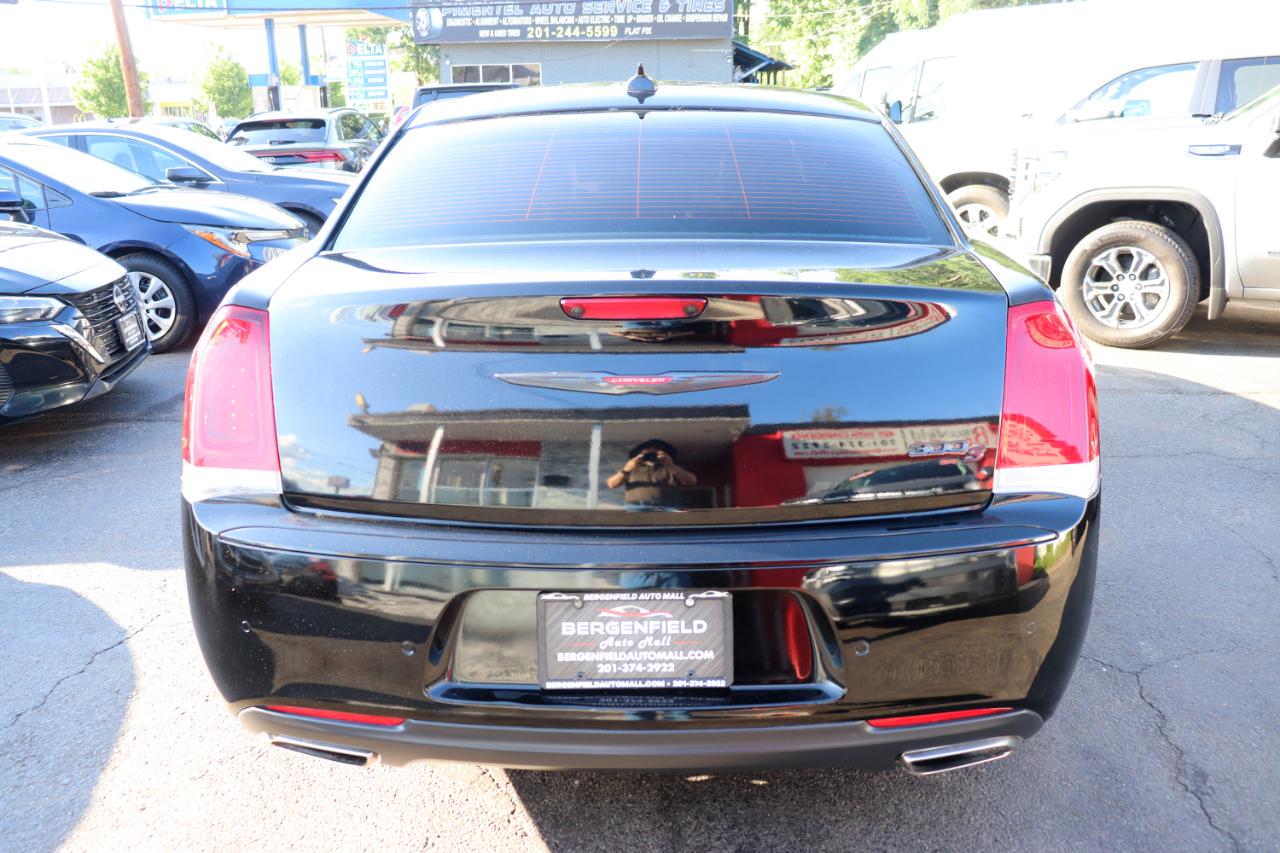 Chrysler 300 300S RWD 2022