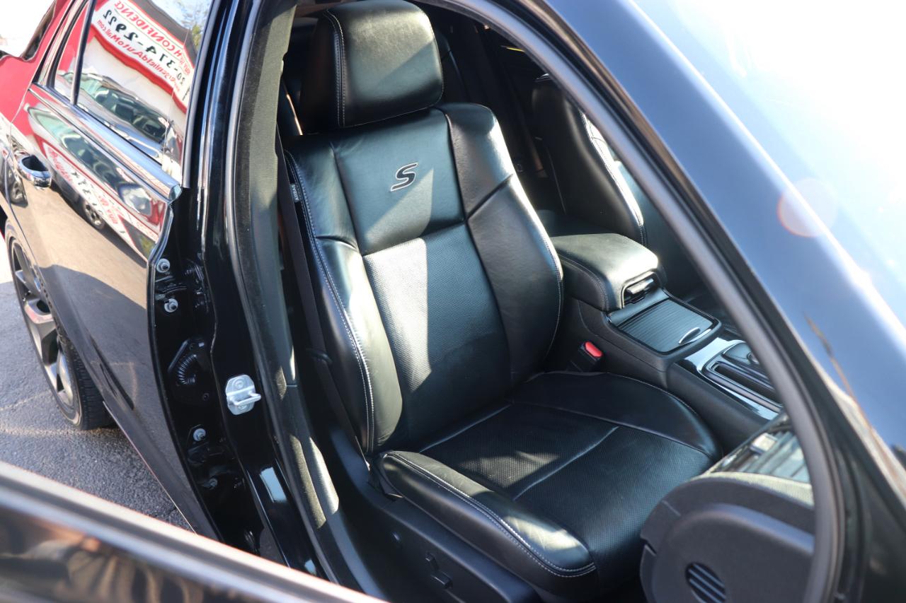 Chrysler 300 300S RWD 2022
