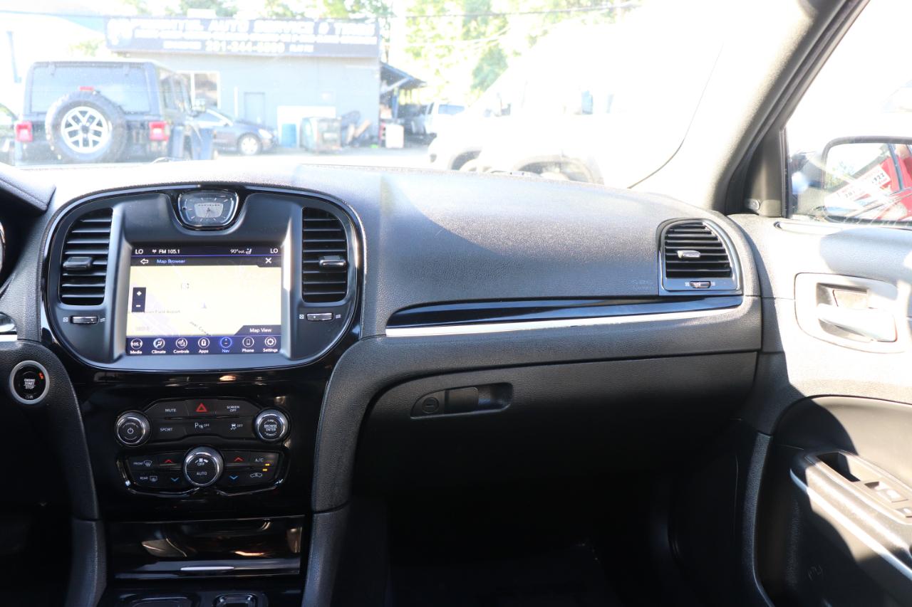 Chrysler 300 300S RWD 2022