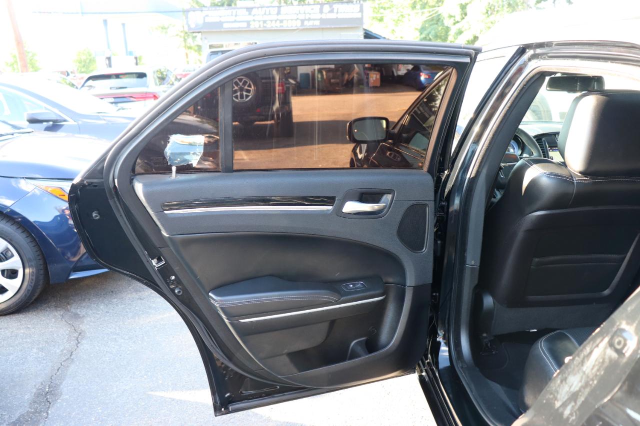 Chrysler 300 300S RWD 2022