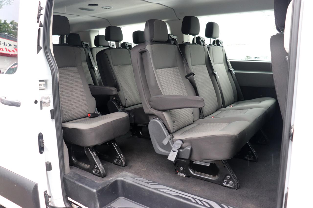 Ford Transit Passenger Wagon T-350 148" Low Roof XLT RWD 2024