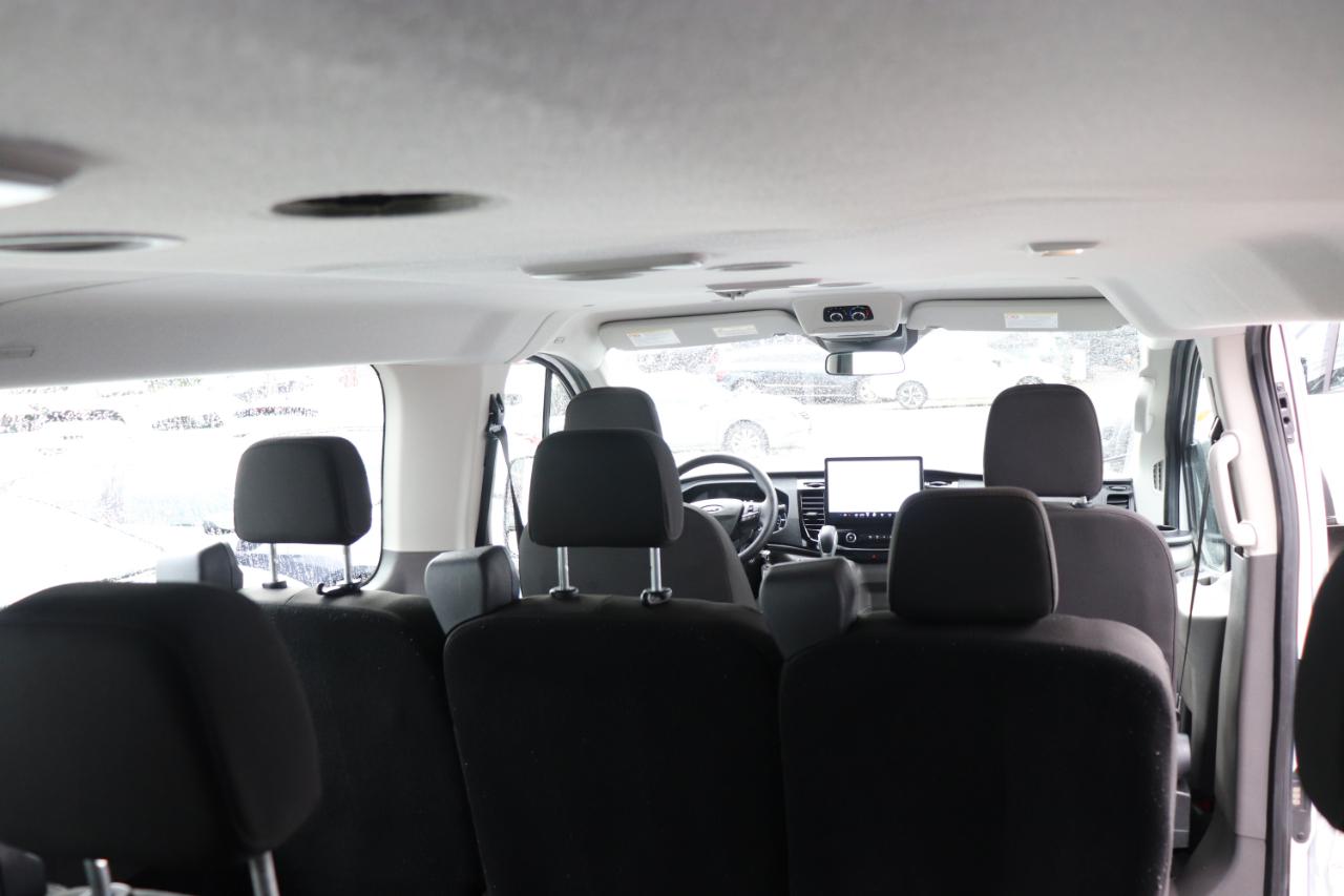 Ford Transit Passenger Wagon T-350 148" Low Roof XLT RWD 2024