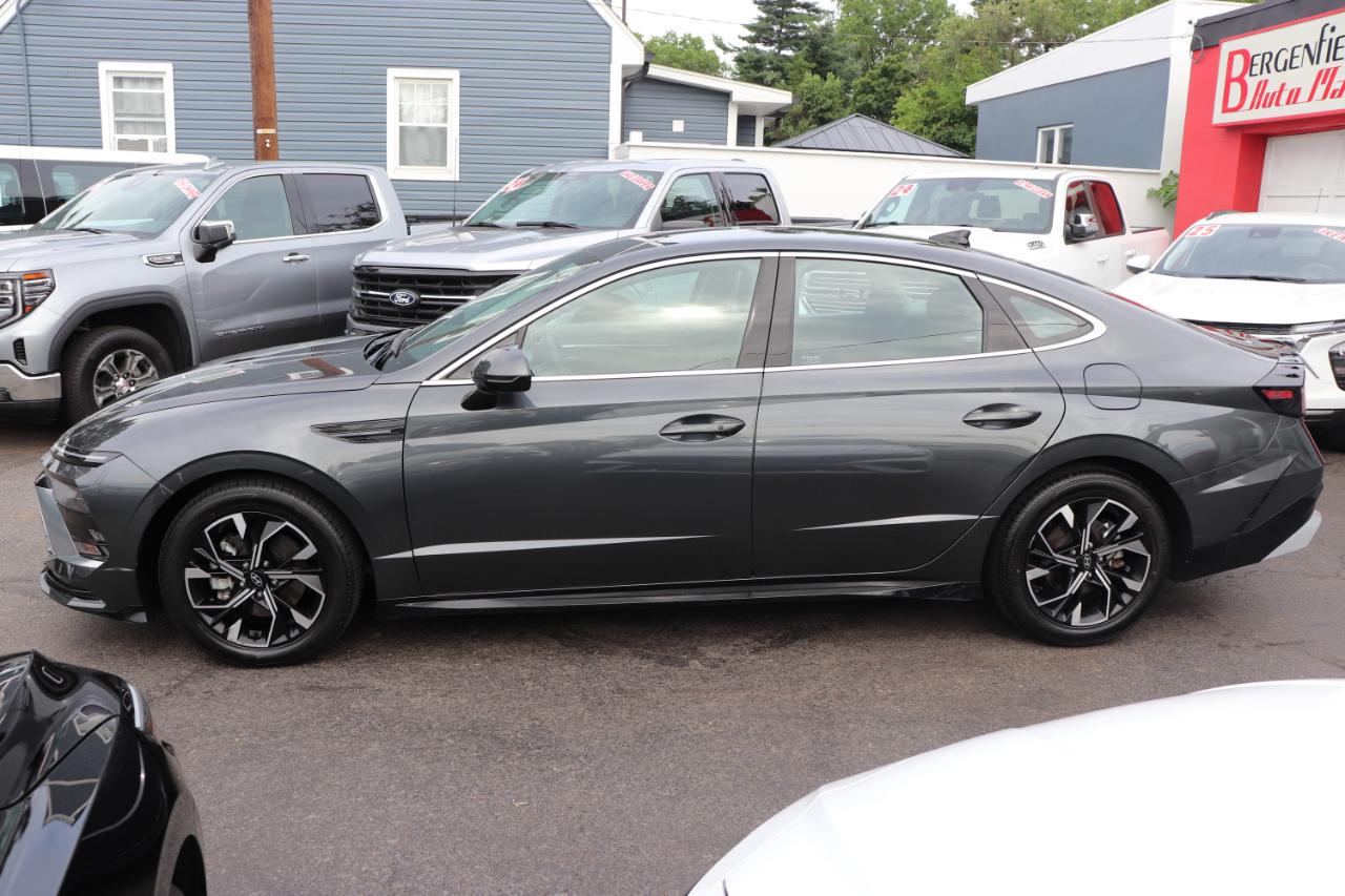 Hyundai Sonata SEL 2.5L FWD 2024