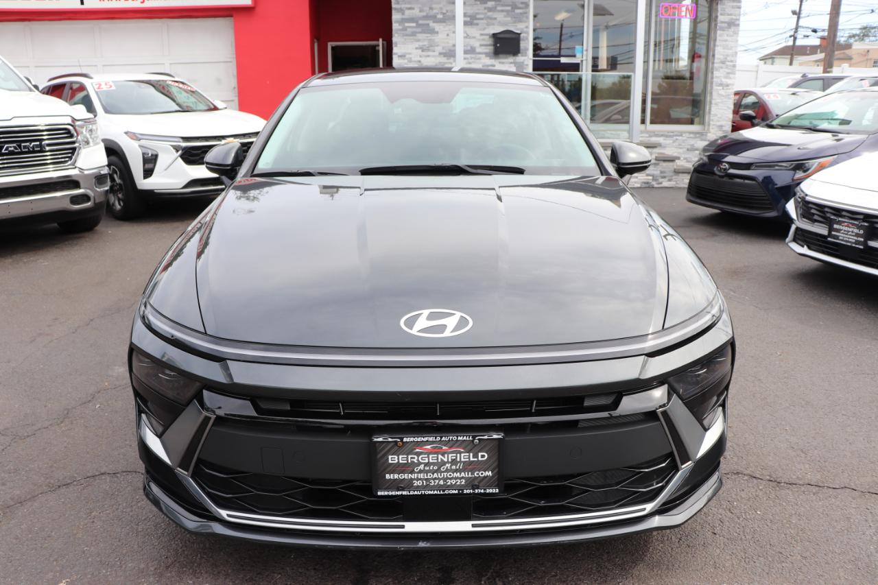 Hyundai Sonata SEL 2.5L FWD 2024