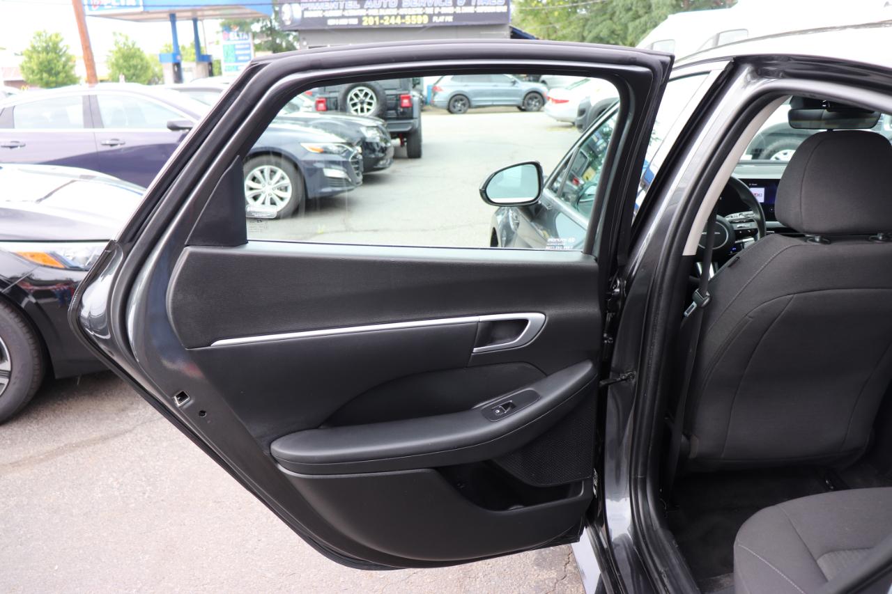 Hyundai Sonata SEL 2.5L FWD 2024