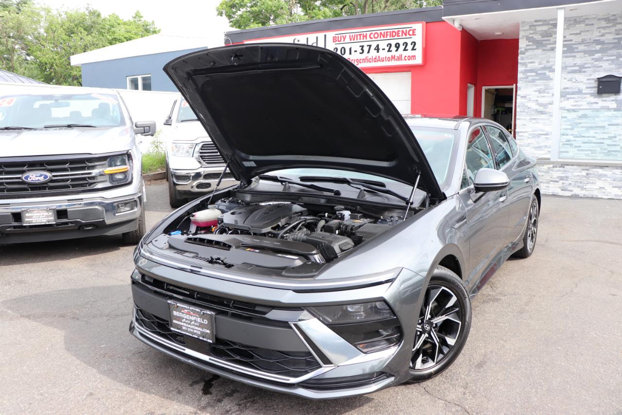 Hyundai Sonata SEL 2.5L FWD 2024