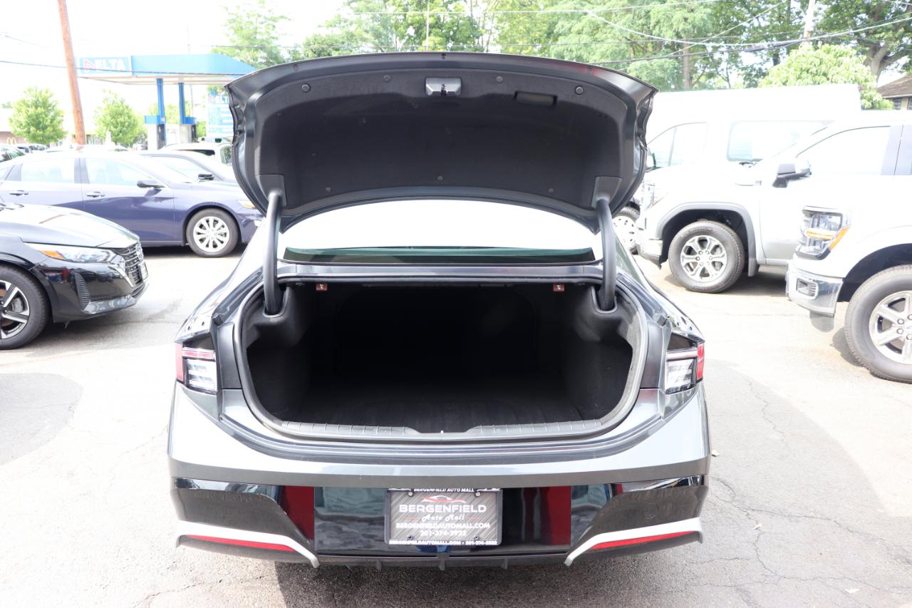 Hyundai Sonata SEL 2.5L FWD 2024
