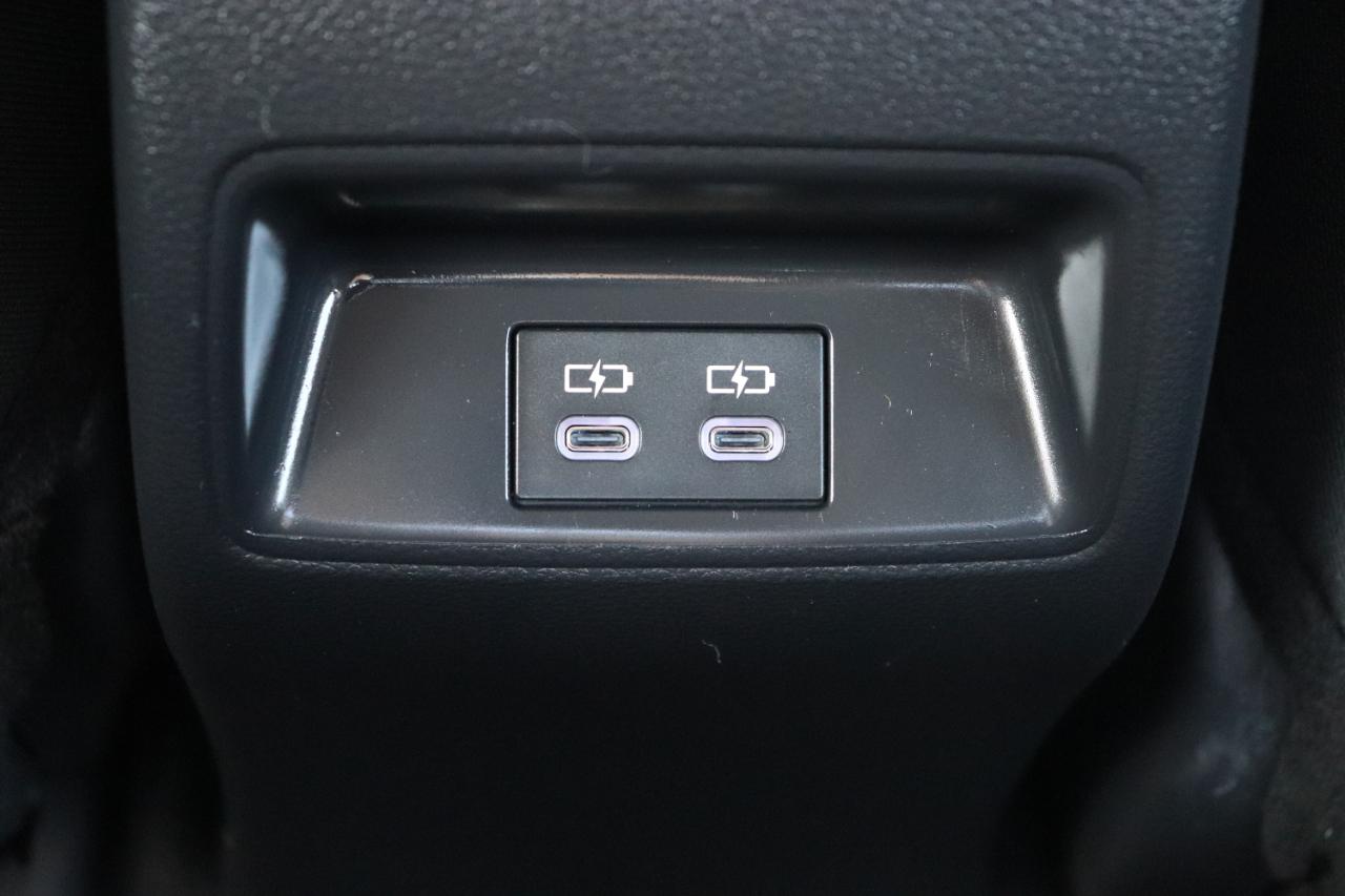 Toyota Corolla LE CVT (Natl) 2026