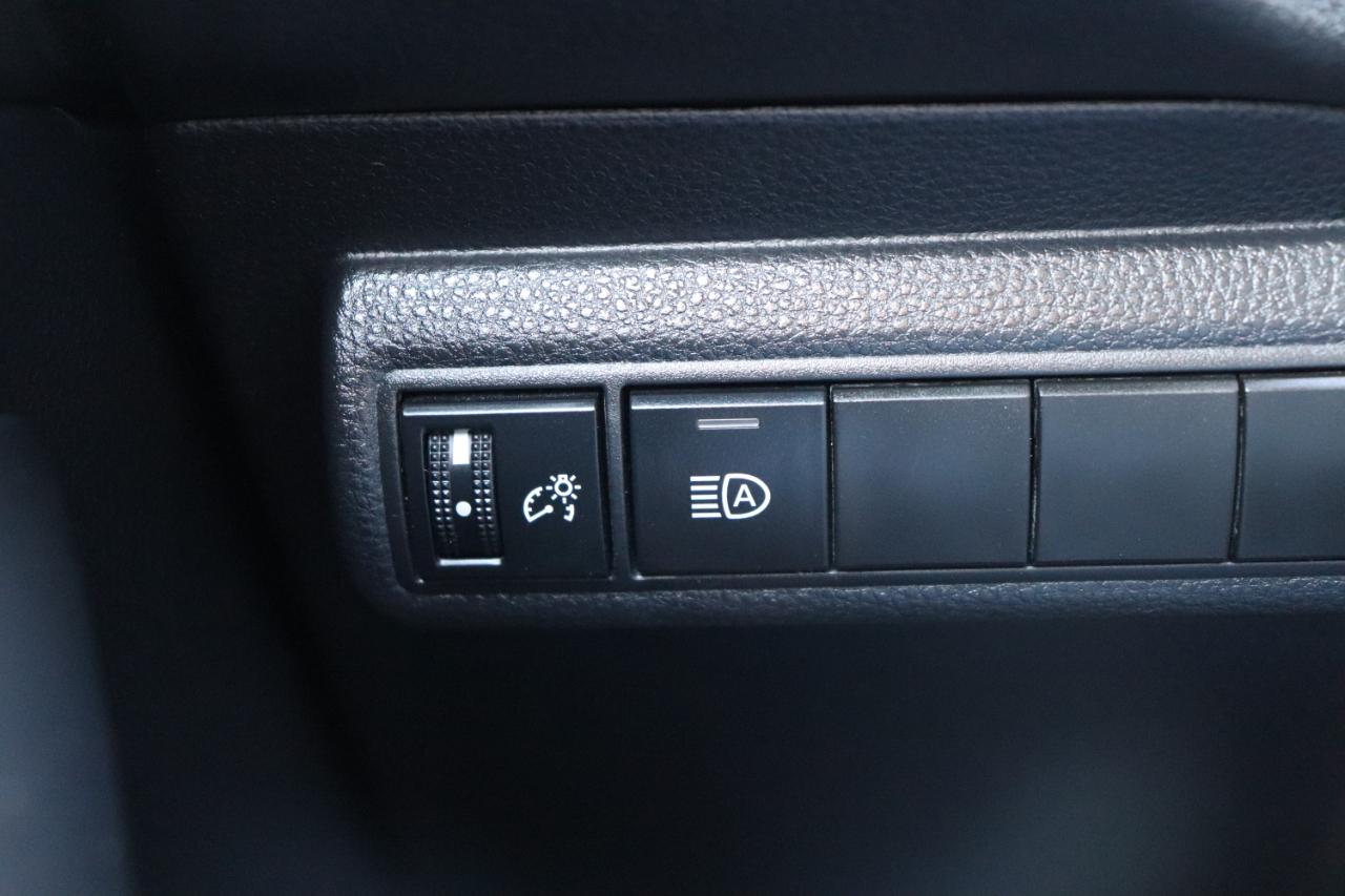 Toyota Corolla LE CVT (Natl) 2026