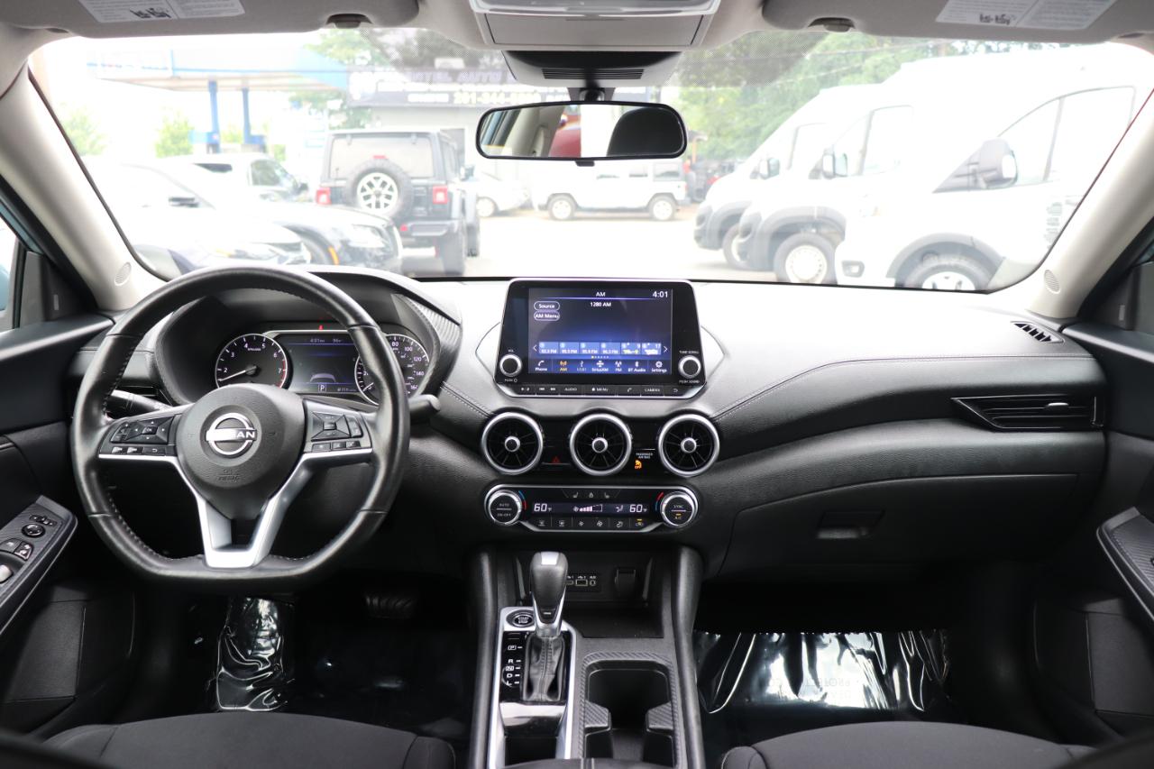 Nissan Sentra SV CVT 2024
