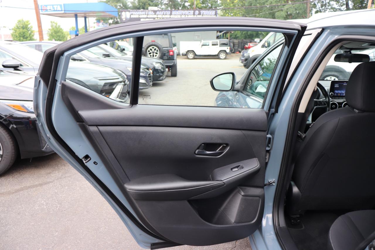 Nissan Sentra SV CVT 2024