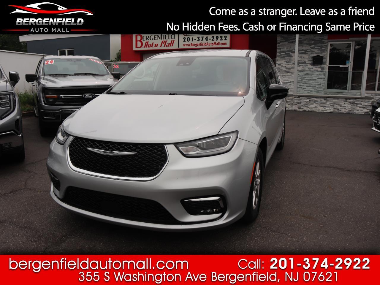 2024 Chrysler Pacifica Touring L FWD