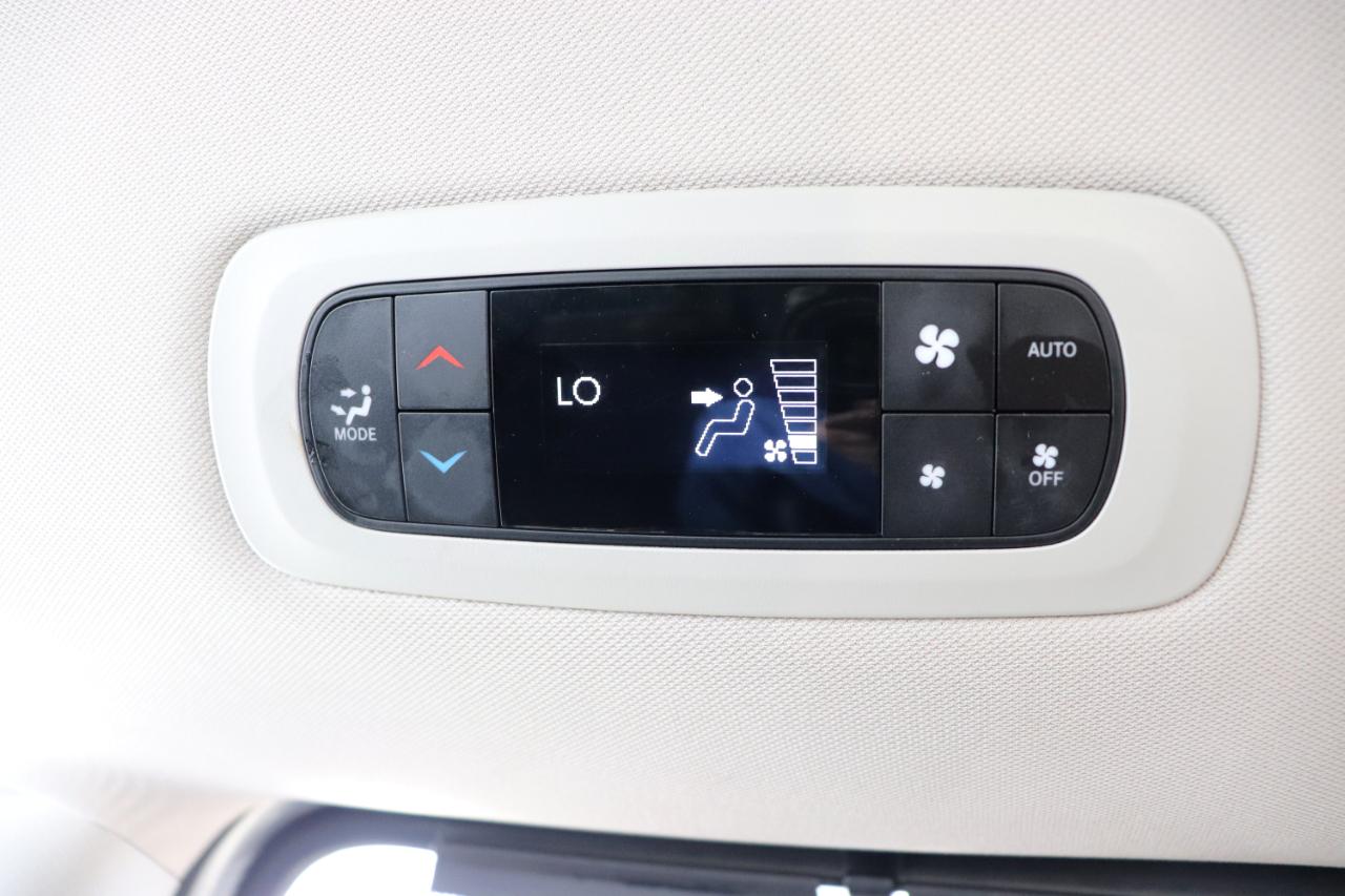 Chrysler Pacifica Touring L FWD 2024