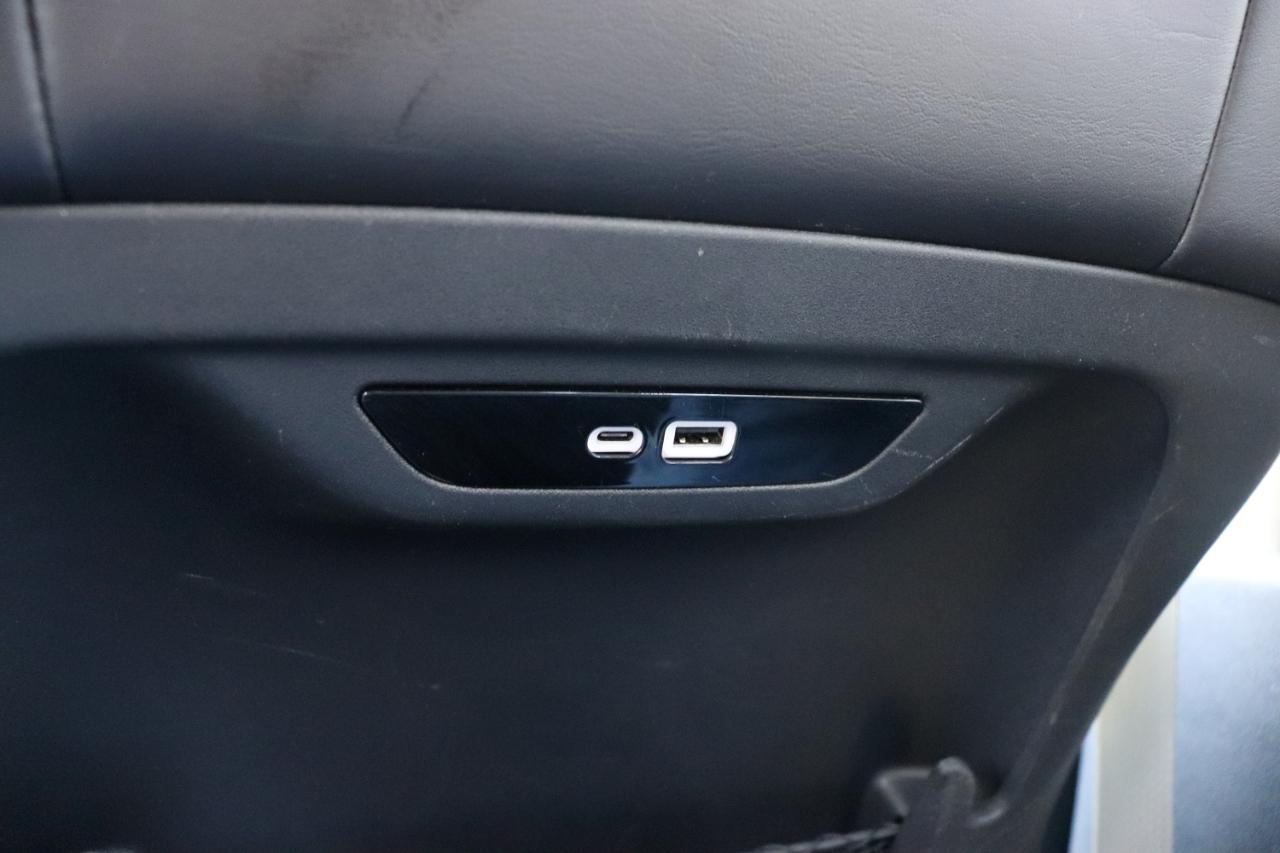 Chrysler Pacifica Touring L FWD 2024