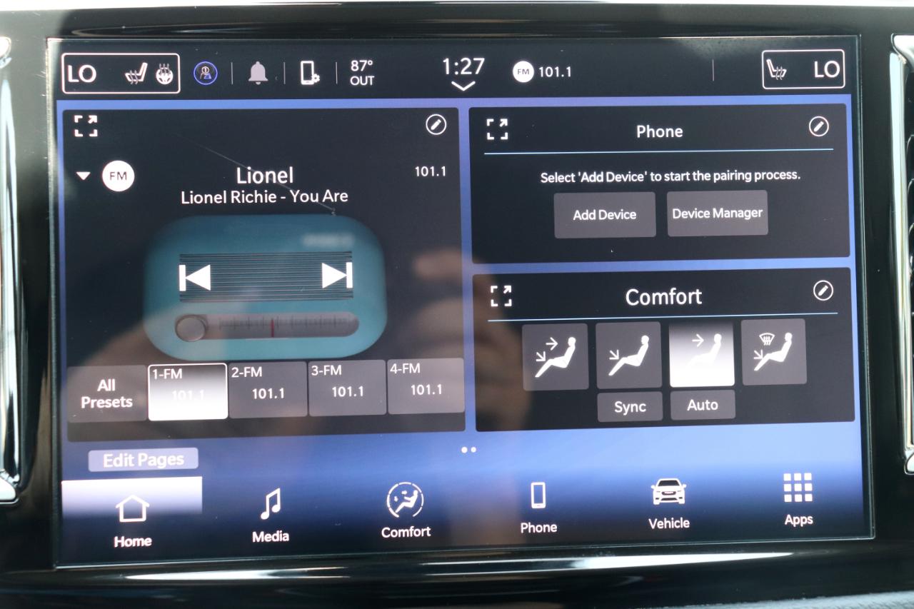 Chrysler Pacifica Touring L FWD 2024