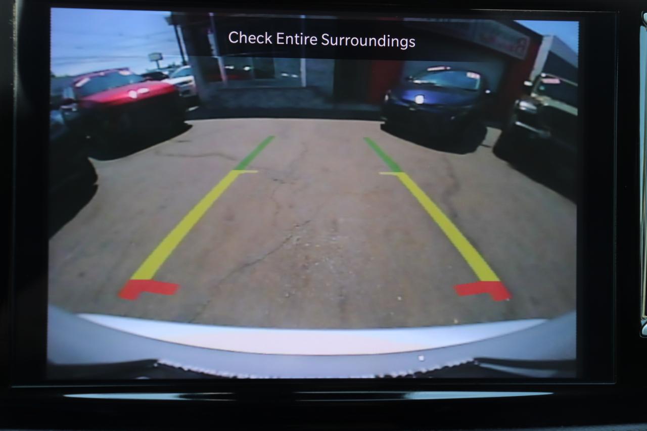 Chrysler Pacifica Touring L FWD 2024