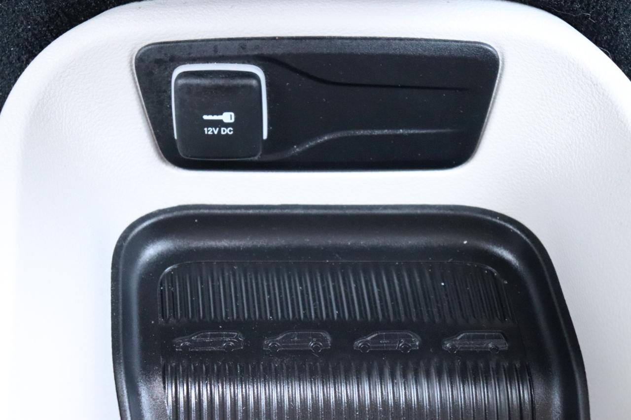Chrysler Pacifica Touring L FWD 2024