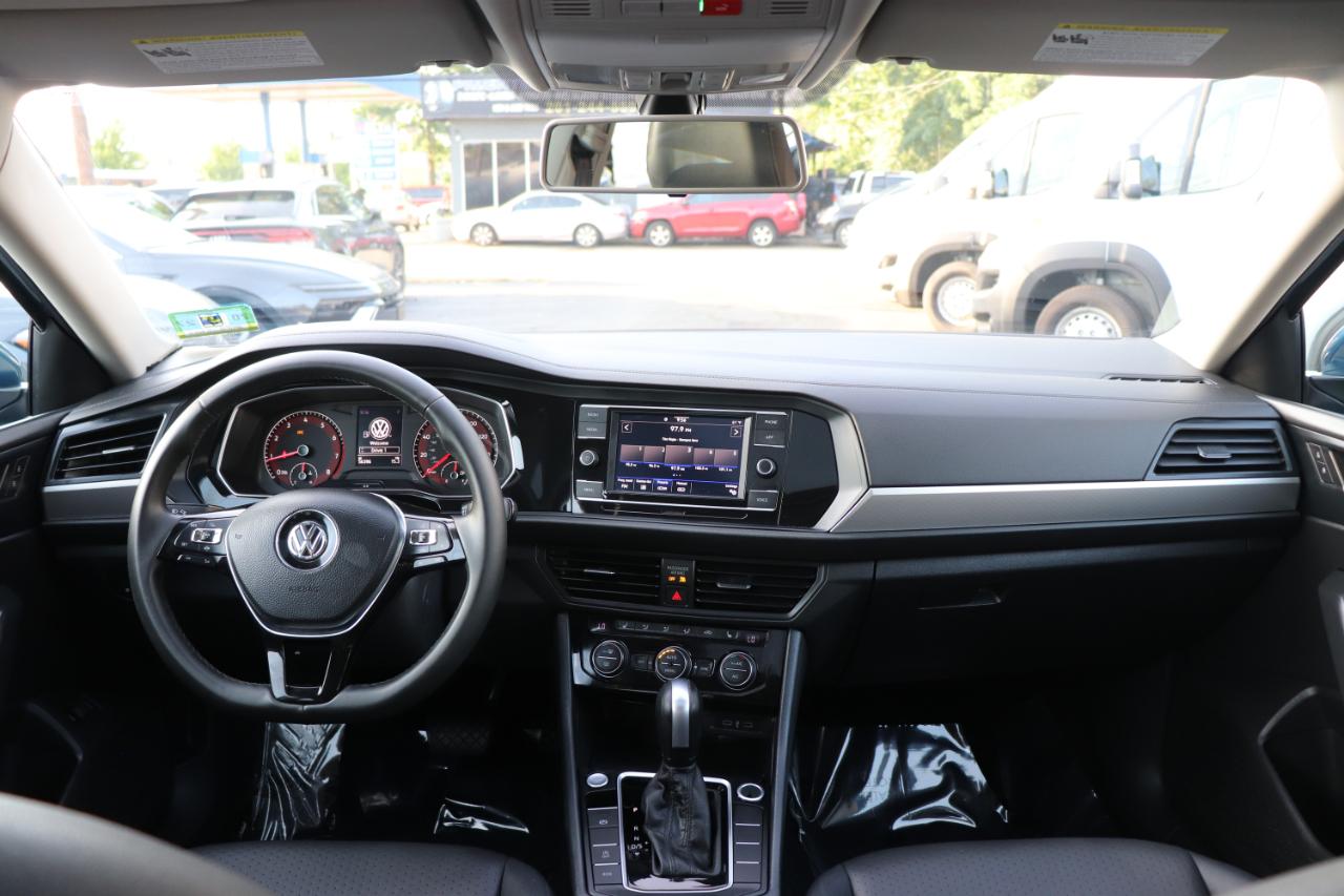 Volkswagen Jetta SE Auto w/SULEV 2020