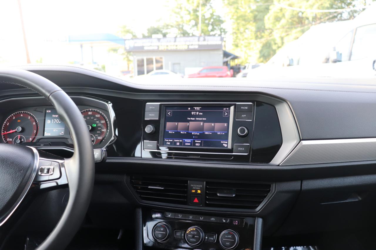 Volkswagen Jetta SE Auto w/SULEV 2020
