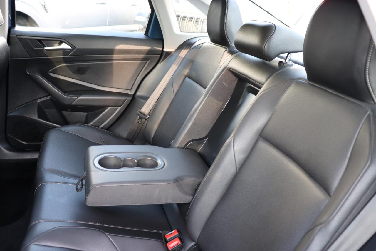 Volkswagen Jetta SE Auto w/SULEV 2020
