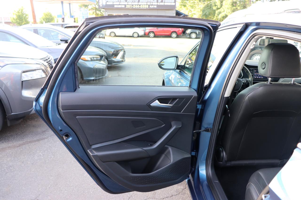 Volkswagen Jetta SE Auto w/SULEV 2020