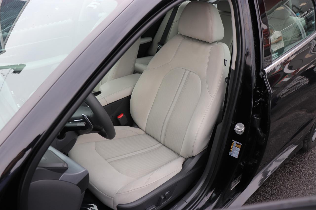 Hyundai Sonata SEL FWD 2025