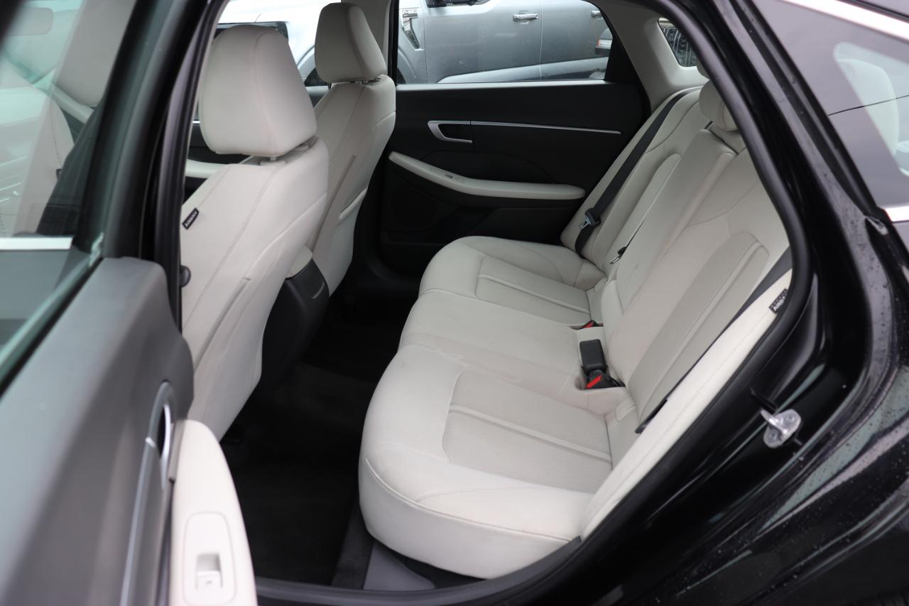 Hyundai Sonata SEL FWD 2025