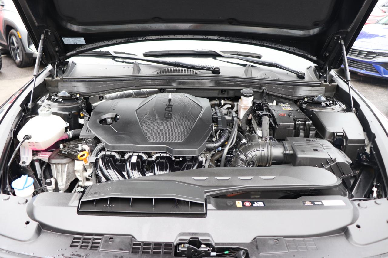 Hyundai Sonata SEL FWD 2025