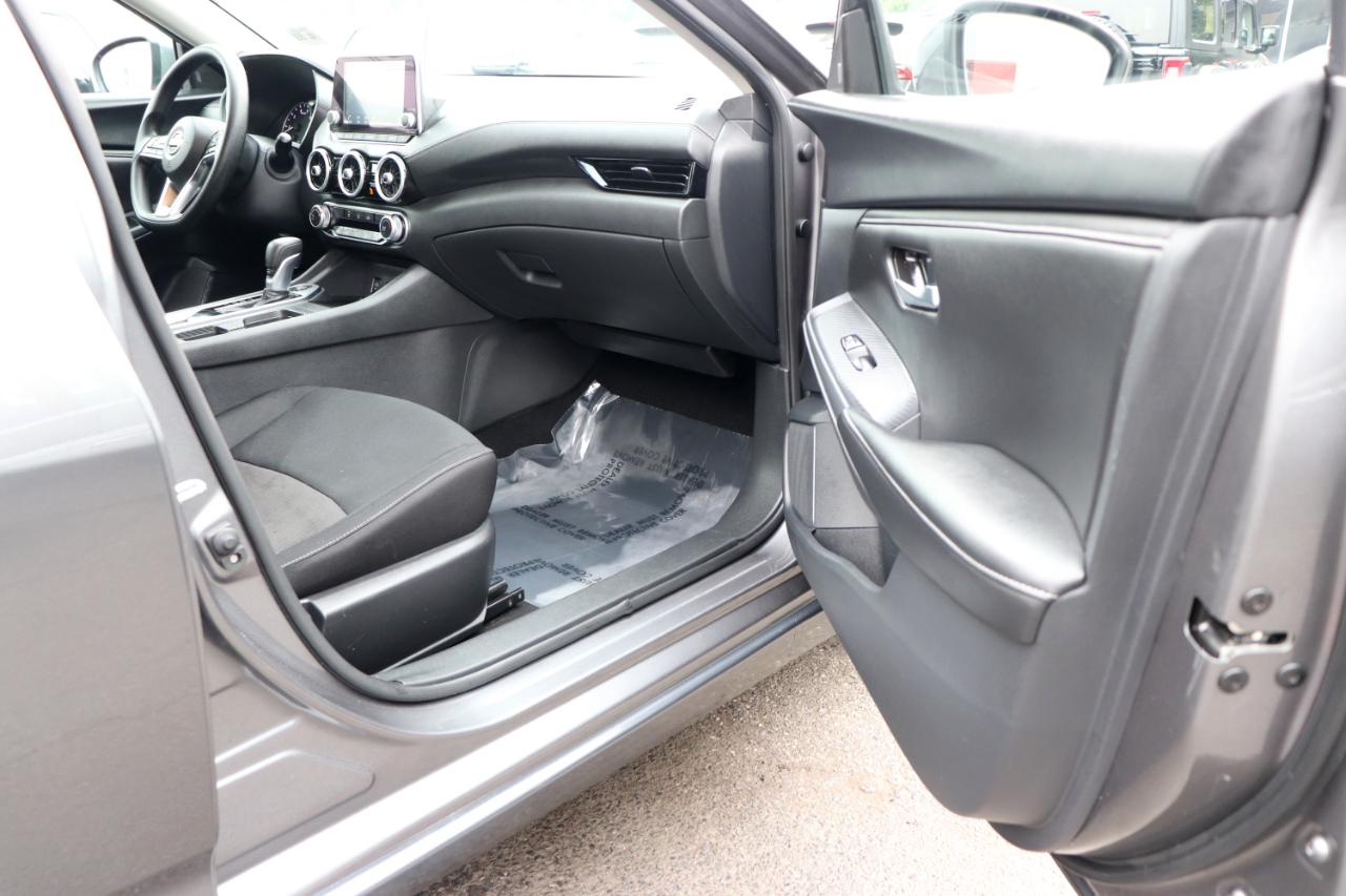 Nissan Sentra SV CVT 2024