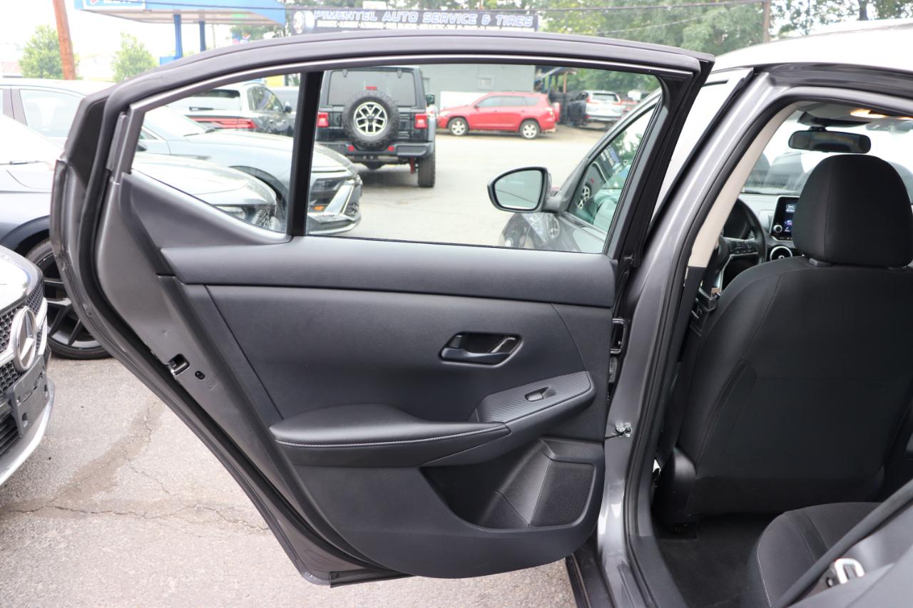 Nissan Sentra SV CVT 2024