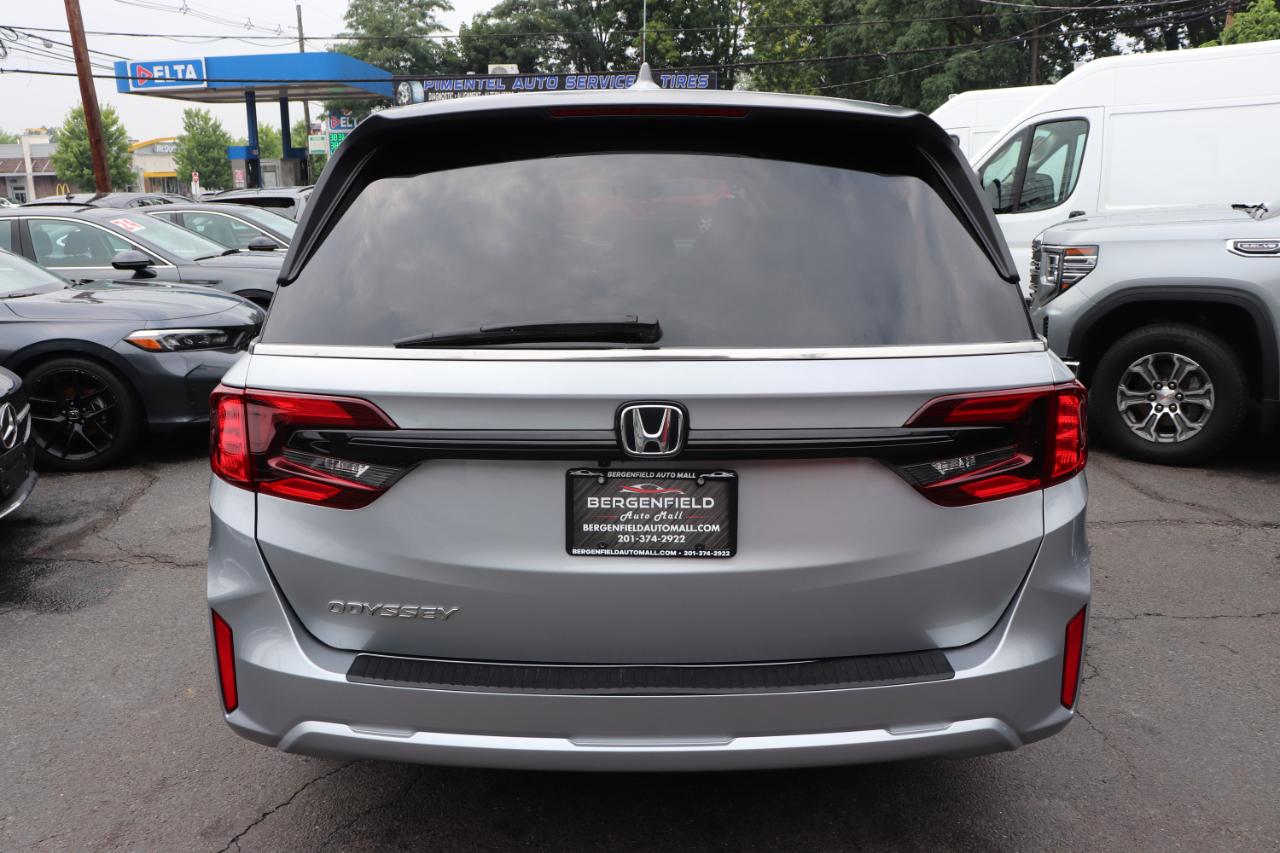 Honda Odyssey EX-L Auto 2025