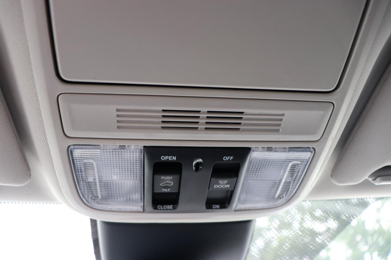 Honda Odyssey EX-L Auto 2025