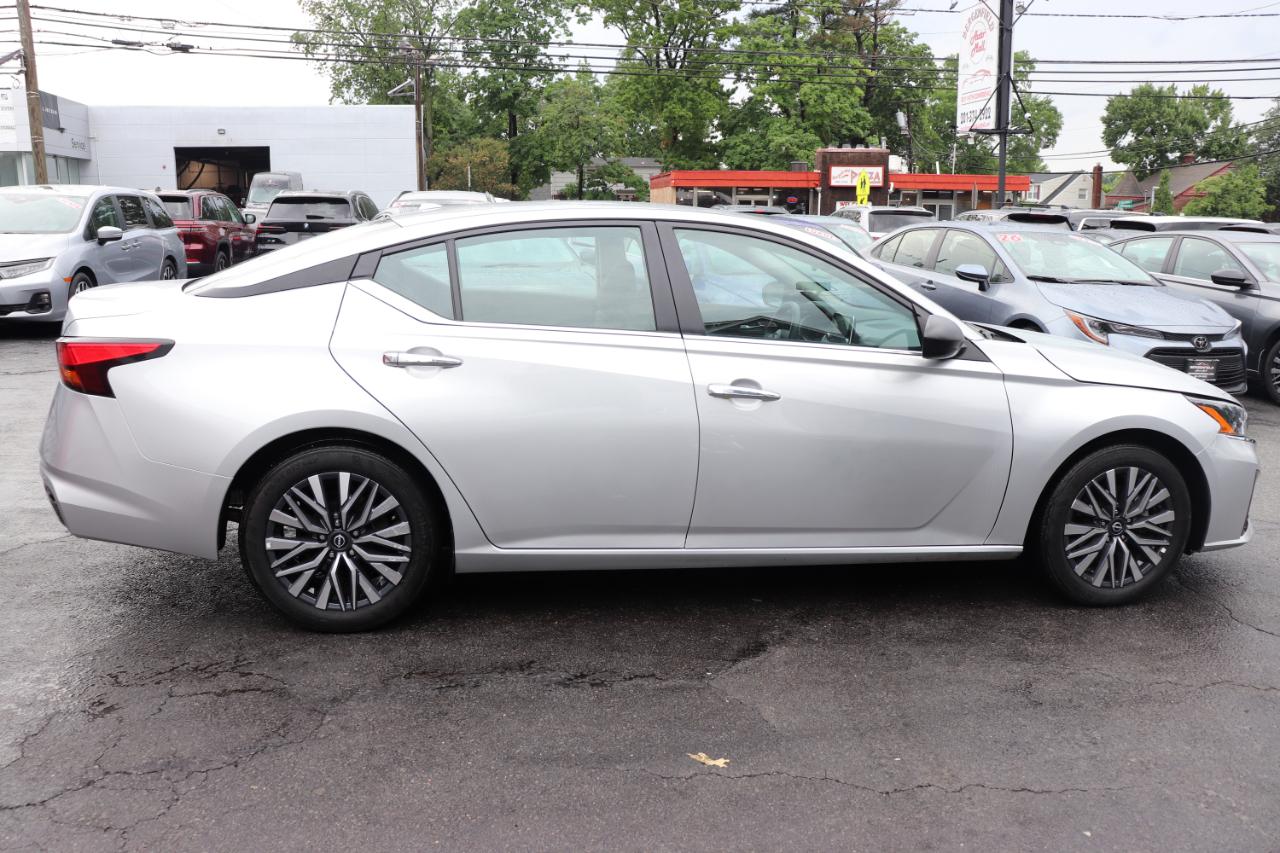 Nissan Altima SV FWD 2025